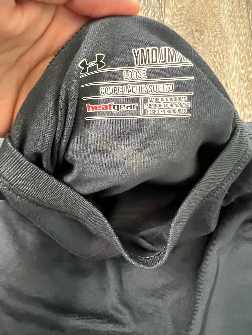 Under Armour loose long sleeve active tee
